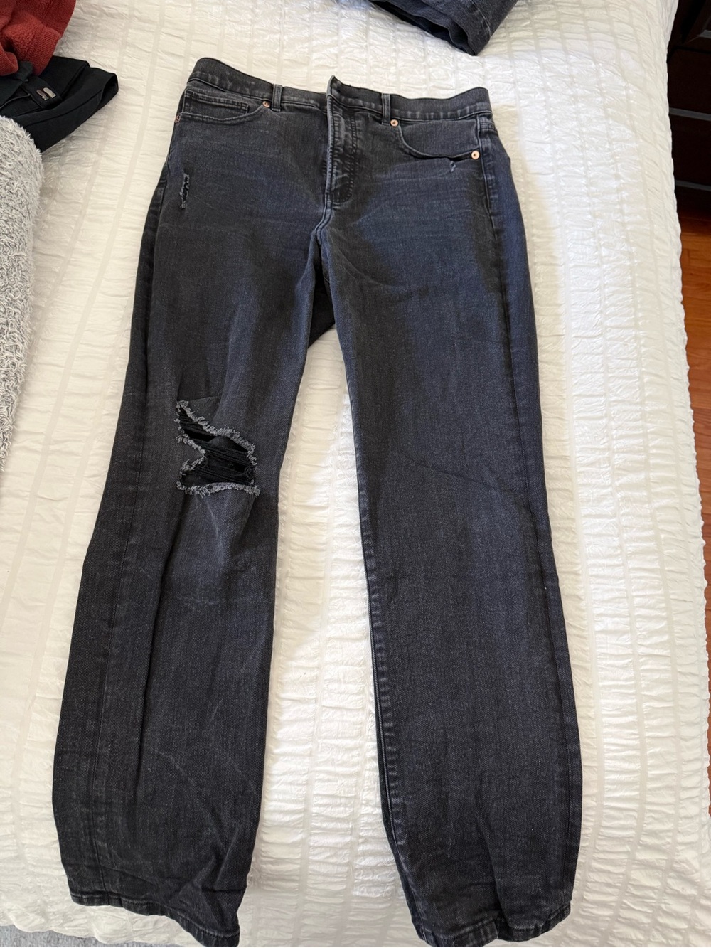 Express Women's Straight Leg Black Distressed Jeans